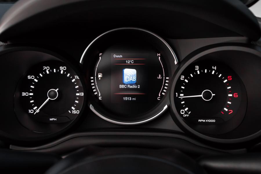 Панель приборов Fiat 500L Cross (330) 2017 года  (UK) (фото 56 из 89)